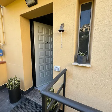 Cavour Holidays Apartment *
